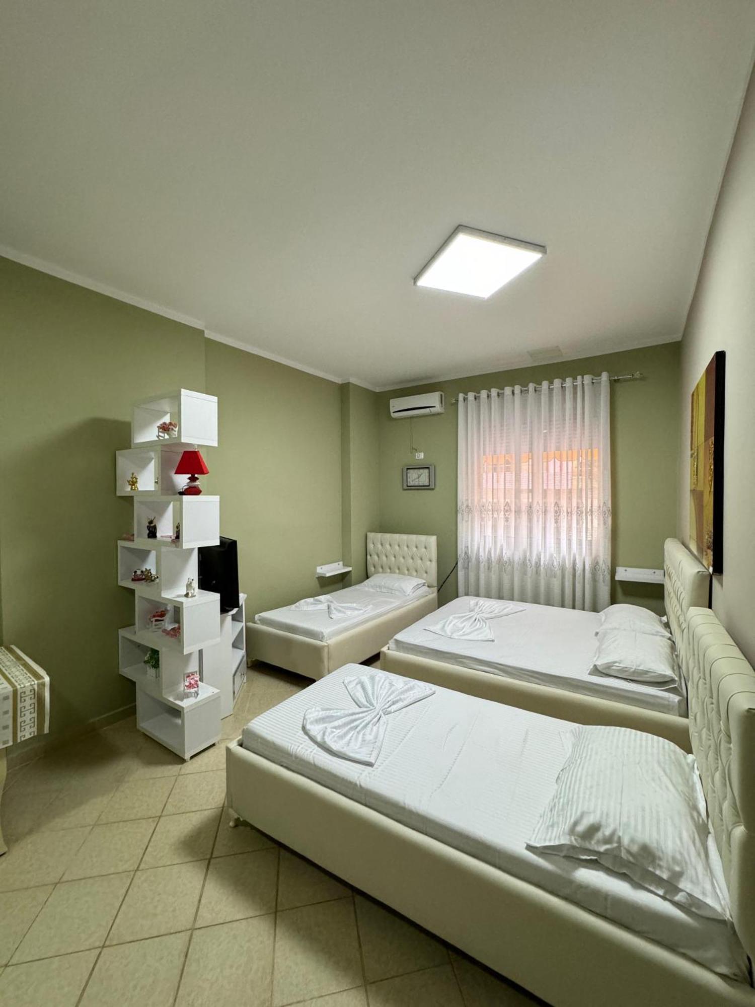 Solei Apartments Sarandë Exteriér fotografie