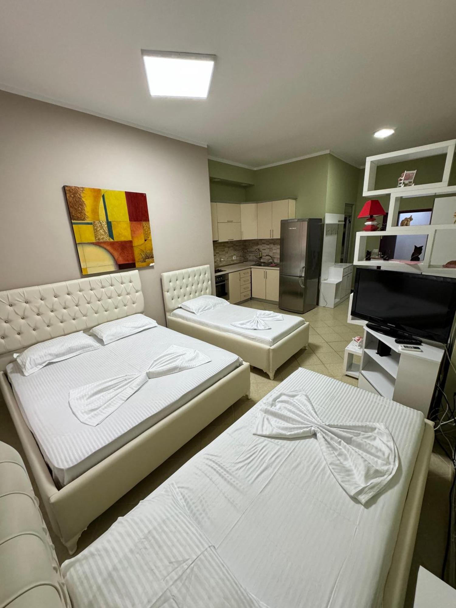 Solei Apartments Sarandë Exteriér fotografie